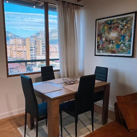 Apartmán Skyline Retreat: 2 Stylish Penthouses *